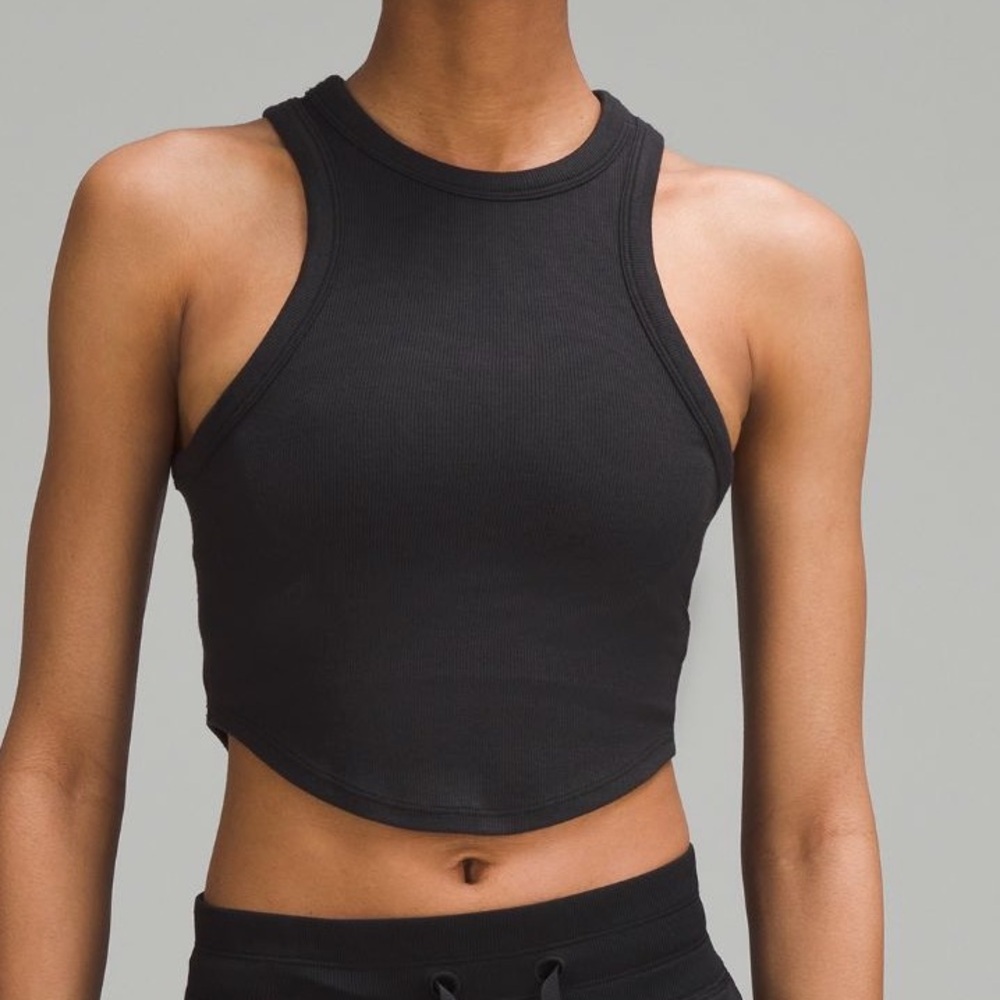BNWT lululemon hold tight cropped tank